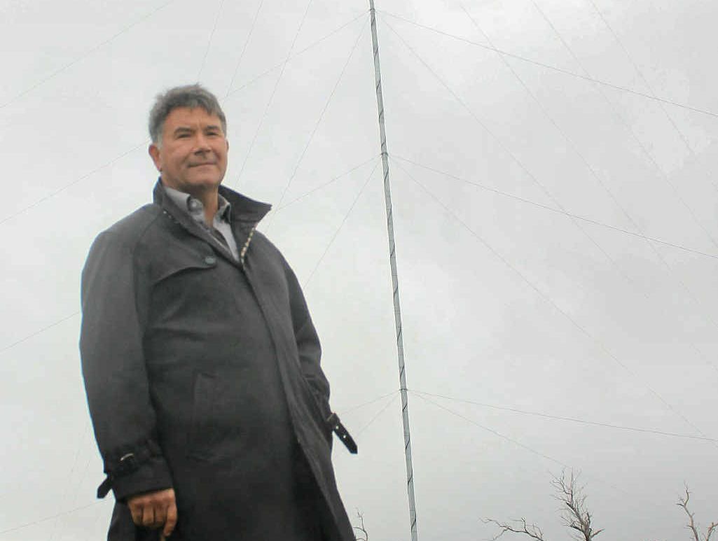 Rabbit Ridge Wind Farm proponent Tim Lucas with this 60m mast at Dalveen.